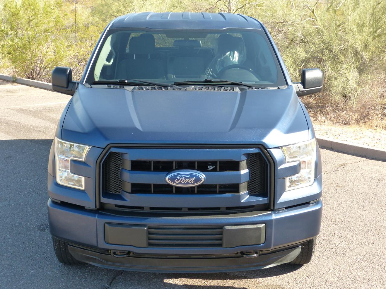 Ford F-150 XL SuperCrew 5.5-ft. Bed 4WD 2015
