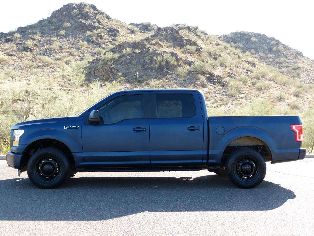 Ford F-150 XL SuperCrew 5.5-ft. Bed 4WD 2015