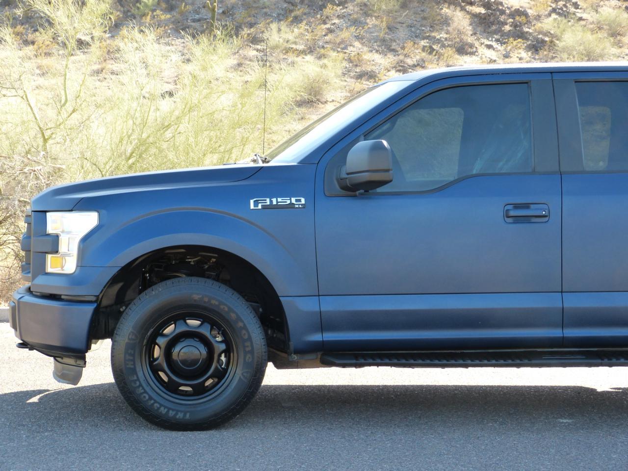 Ford F-150 XL SuperCrew 5.5-ft. Bed 4WD 2015