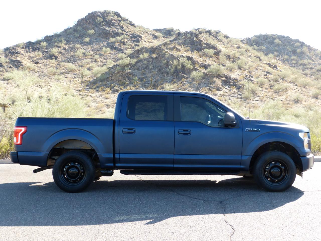 Ford F-150 XL SuperCrew 5.5-ft. Bed 4WD 2015