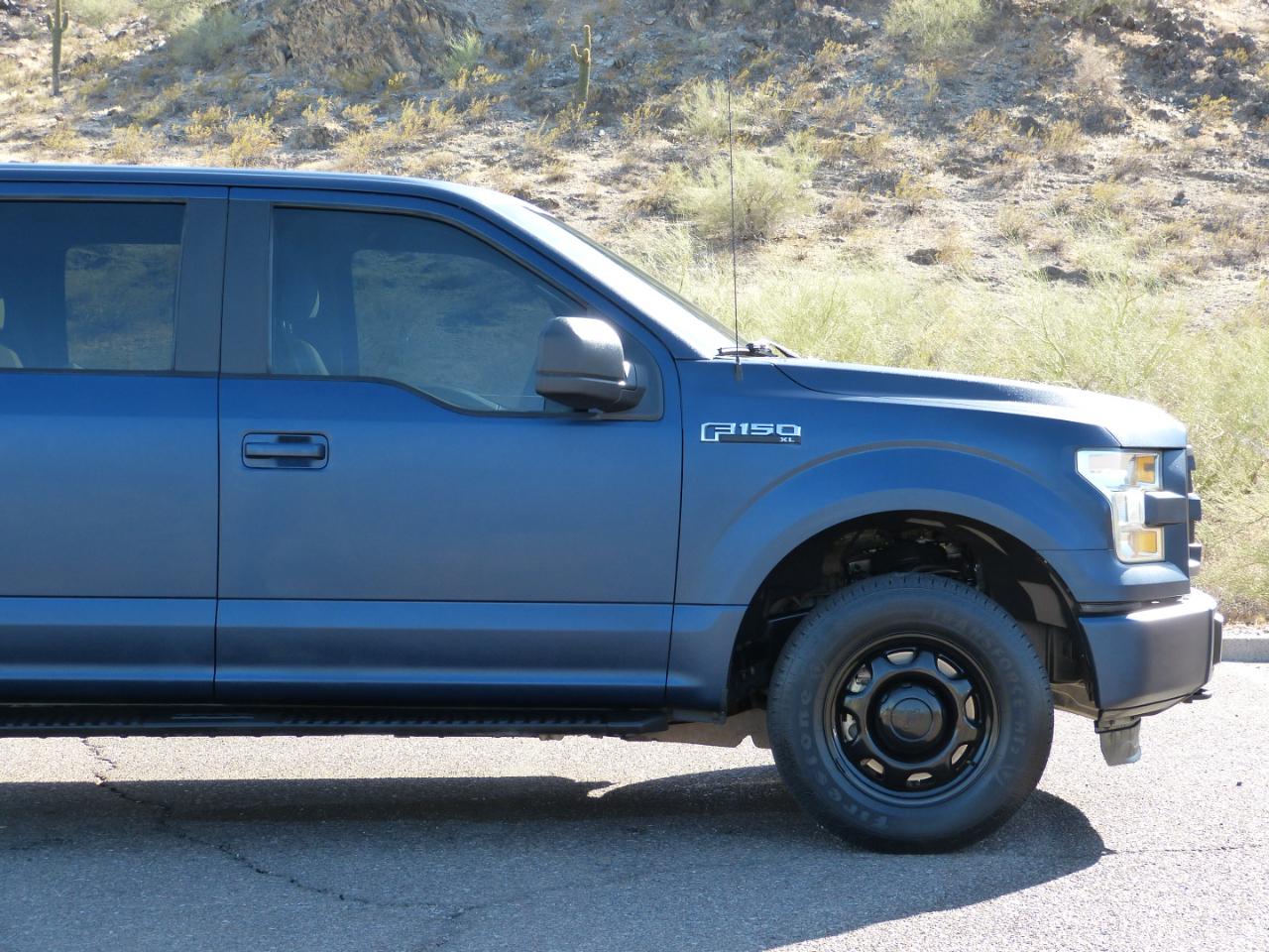 Ford F-150 XL SuperCrew 5.5-ft. Bed 4WD 2015