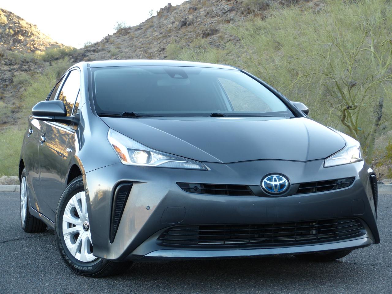 Toyota Prius LE 2022