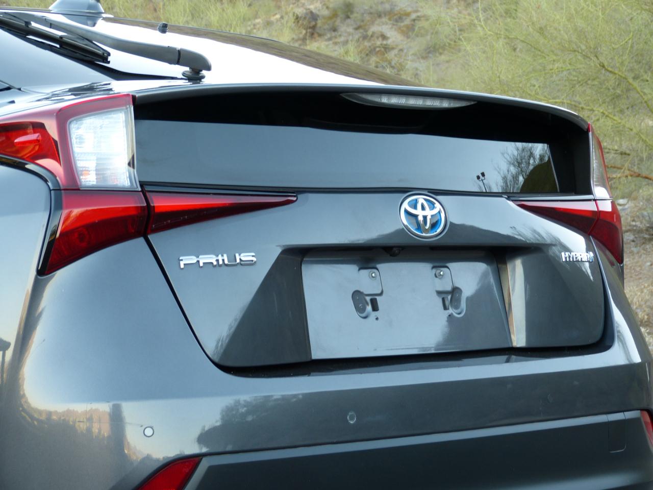 Toyota Prius LE 2022