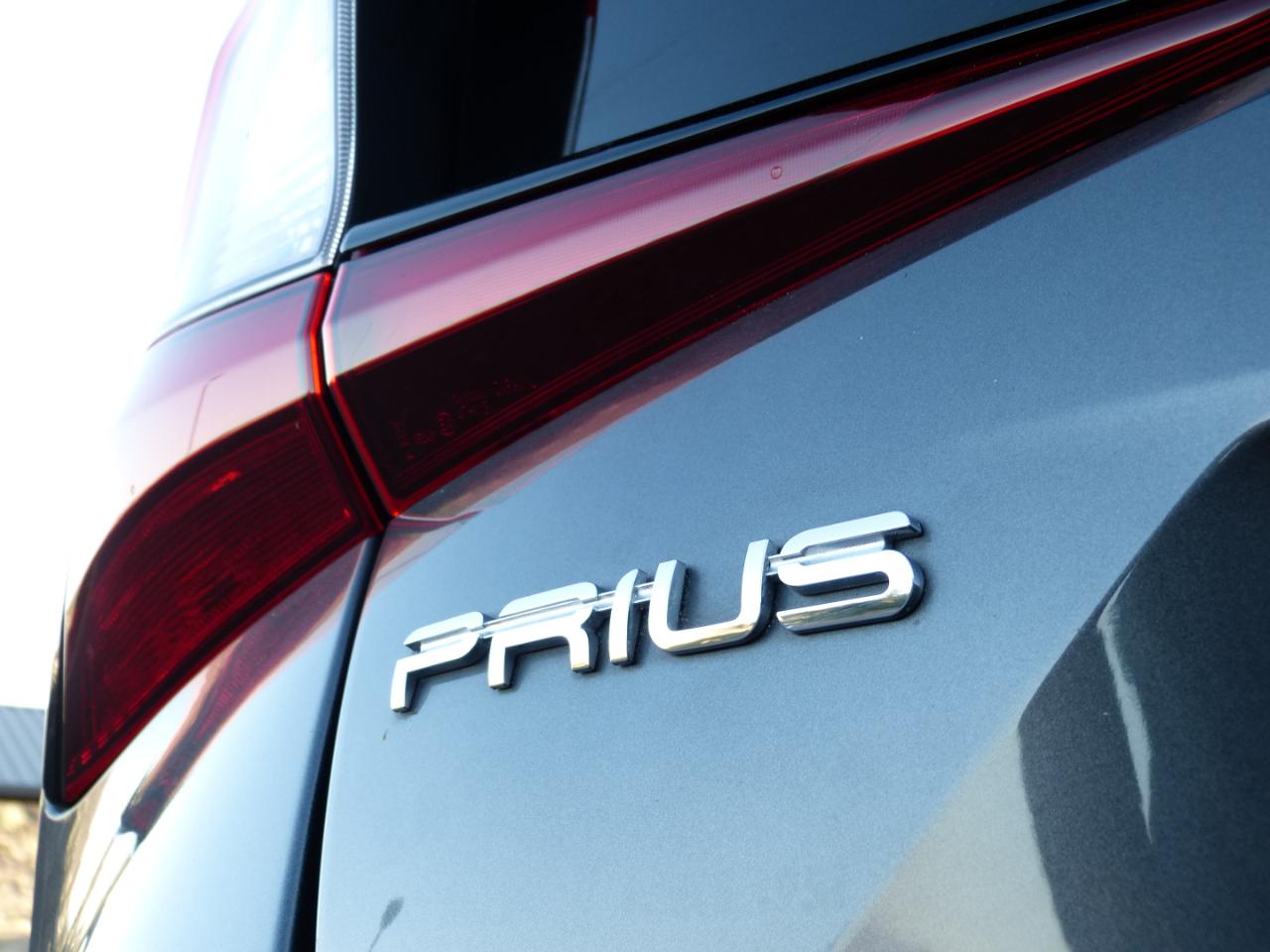 Toyota Prius LE 2022