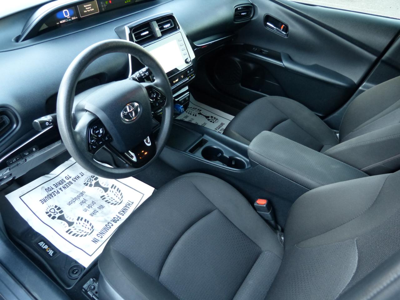 Toyota Prius LE 2022