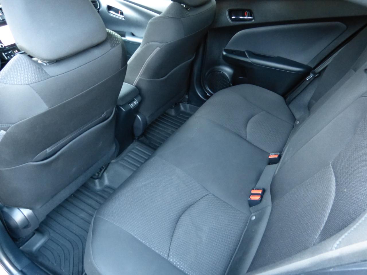 Toyota Prius LE 2022