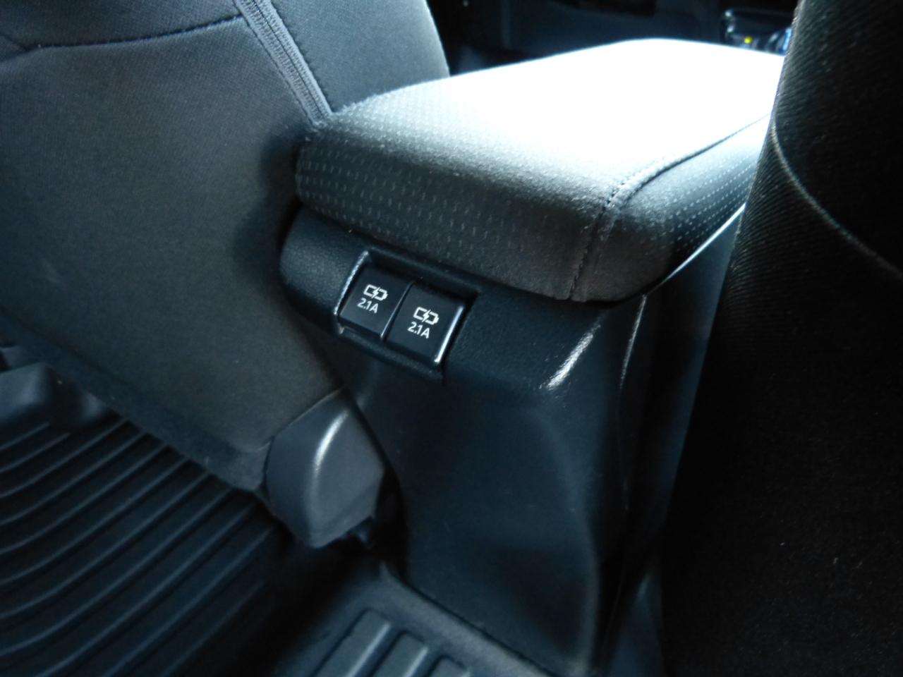 Toyota Prius LE 2022