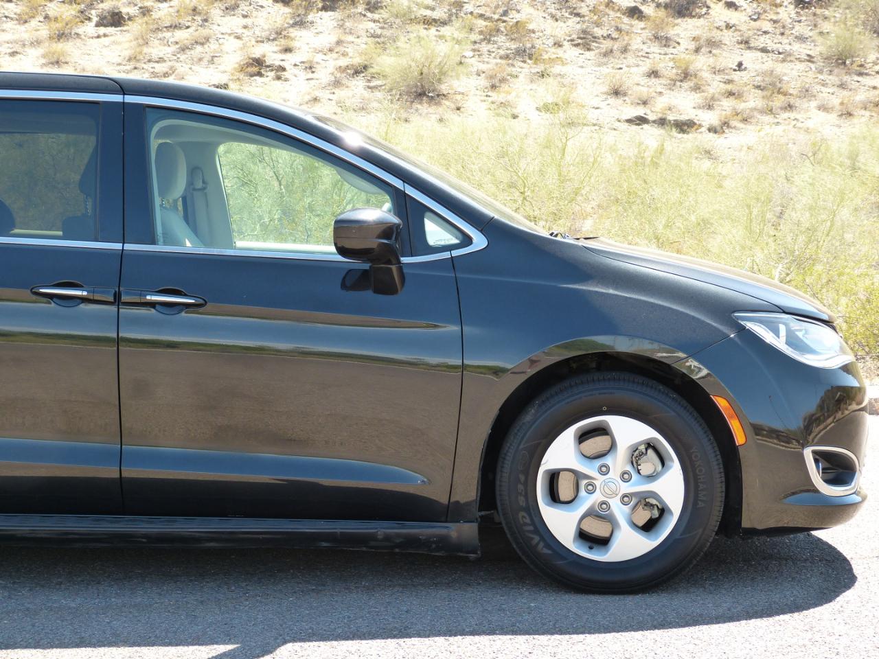 Chrysler Pacifica Hybrid Touring Plus 2018