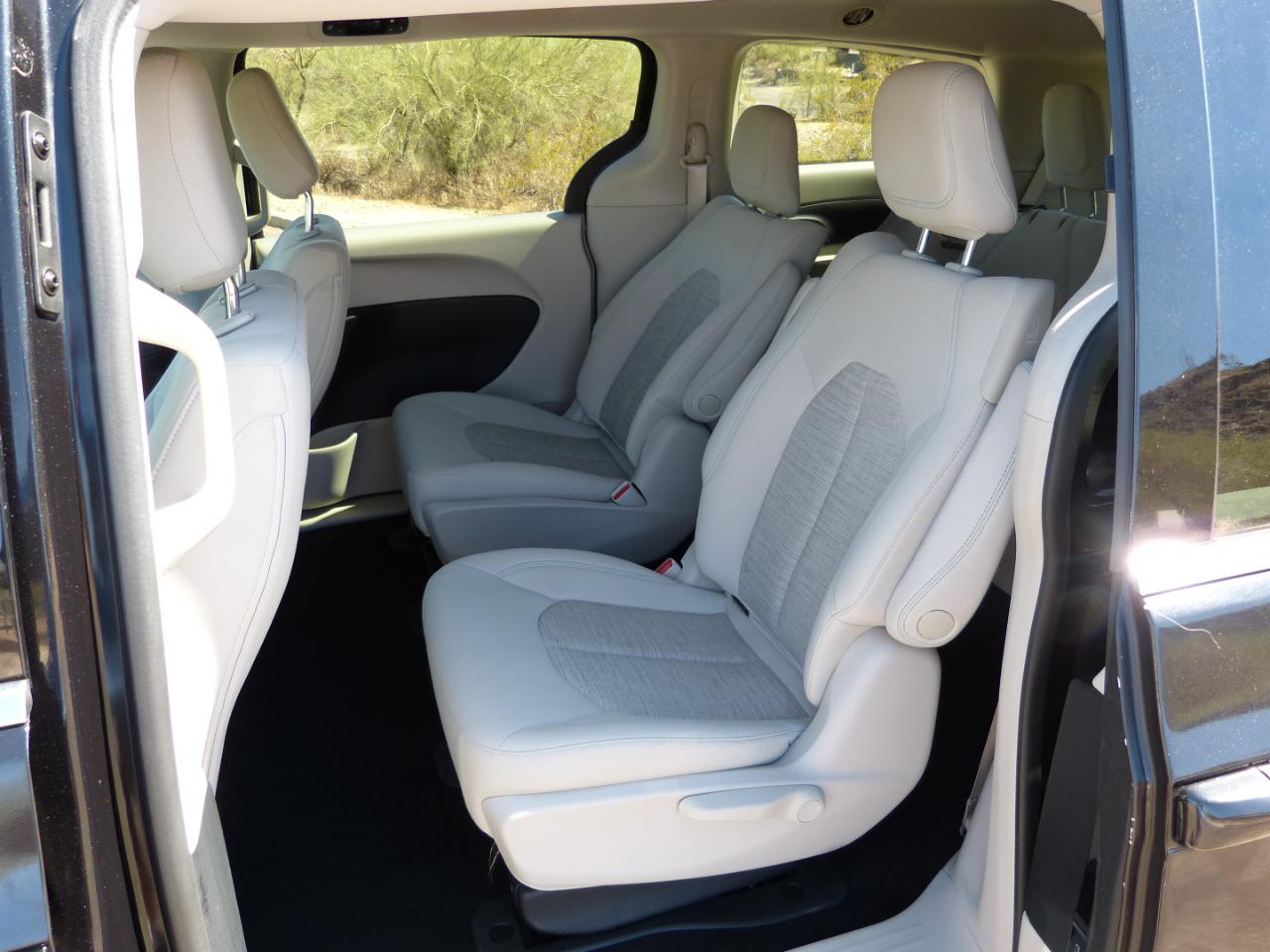 Chrysler Pacifica Hybrid Touring Plus 2018