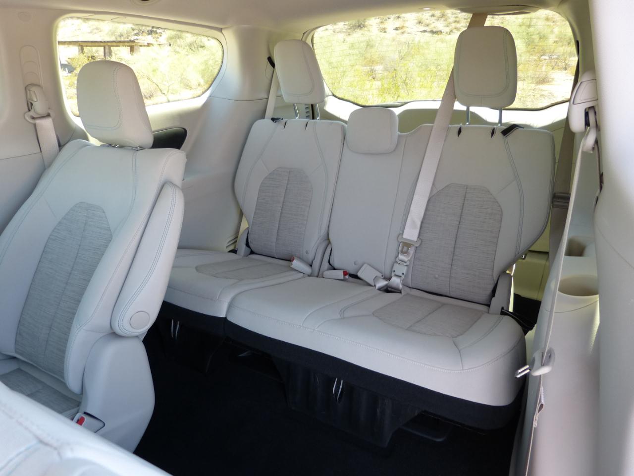 Chrysler Pacifica Hybrid Touring Plus 2018