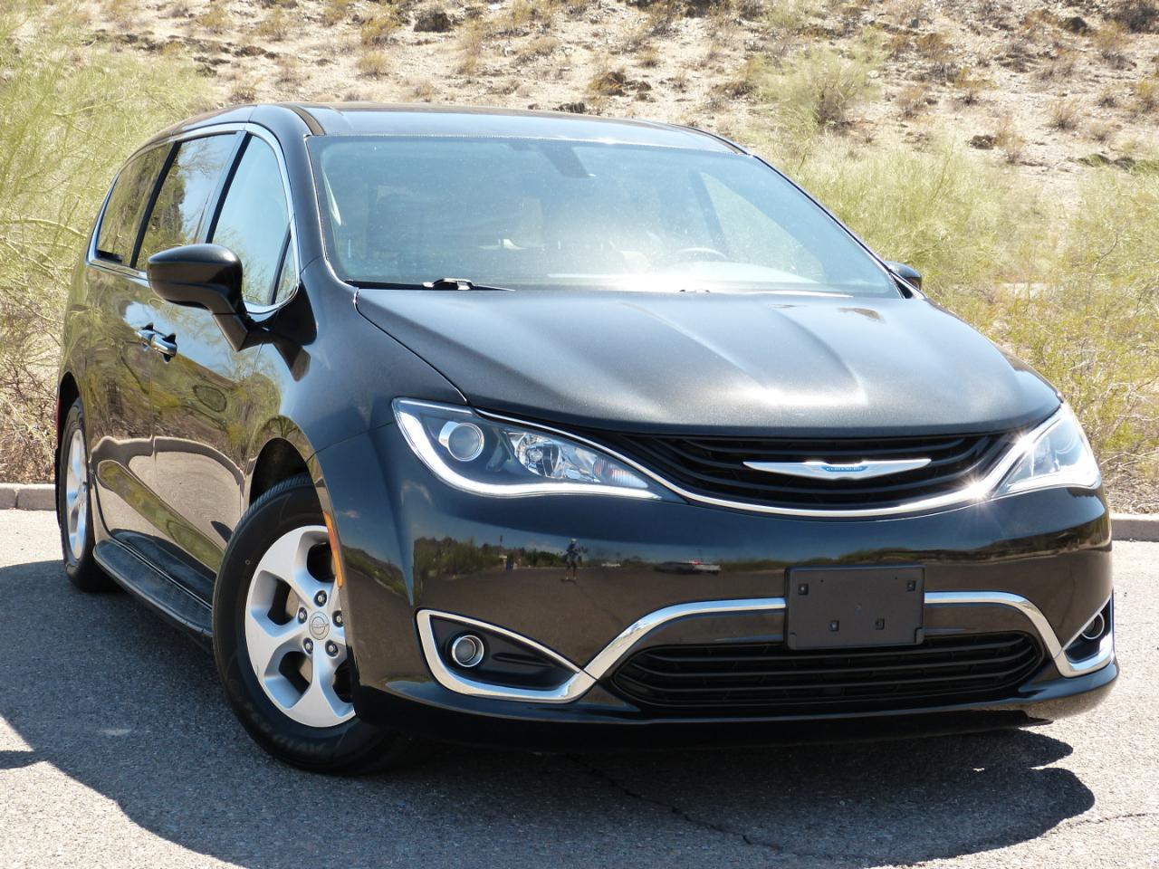 Chrysler Pacifica Hybrid Touring Plus 2018