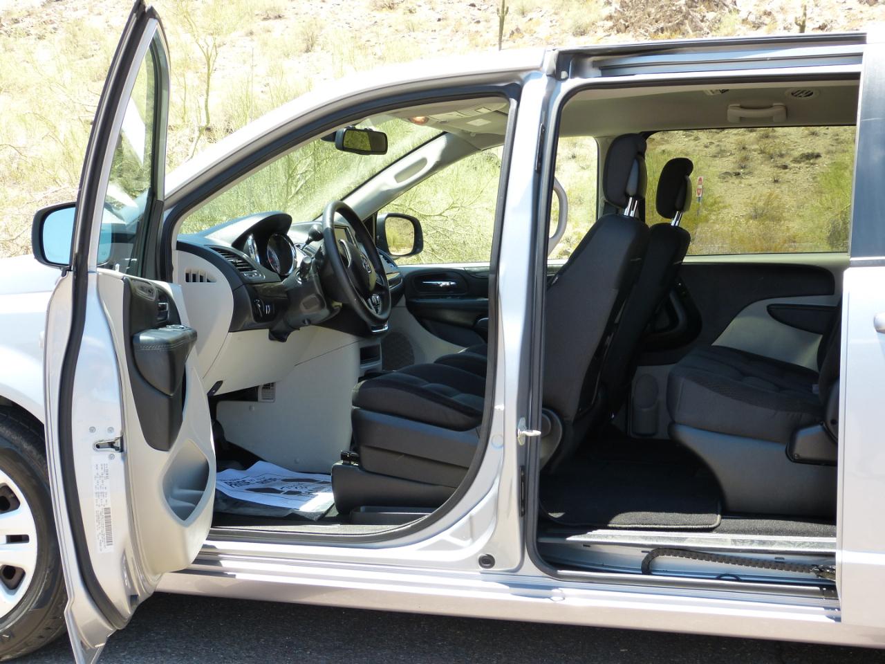 Dodge Grand Caravan SE 2018