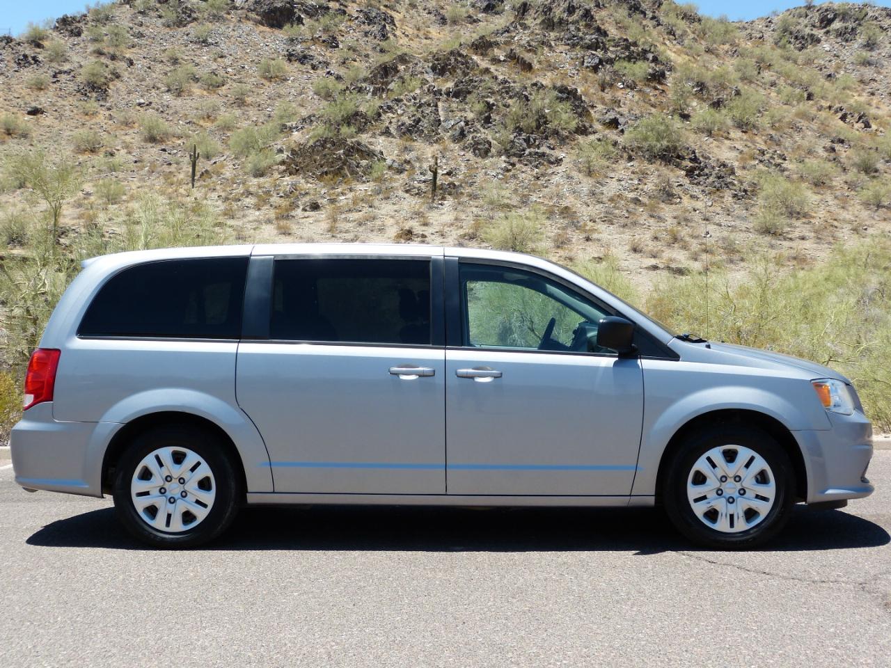 Dodge Grand Caravan SE 2018