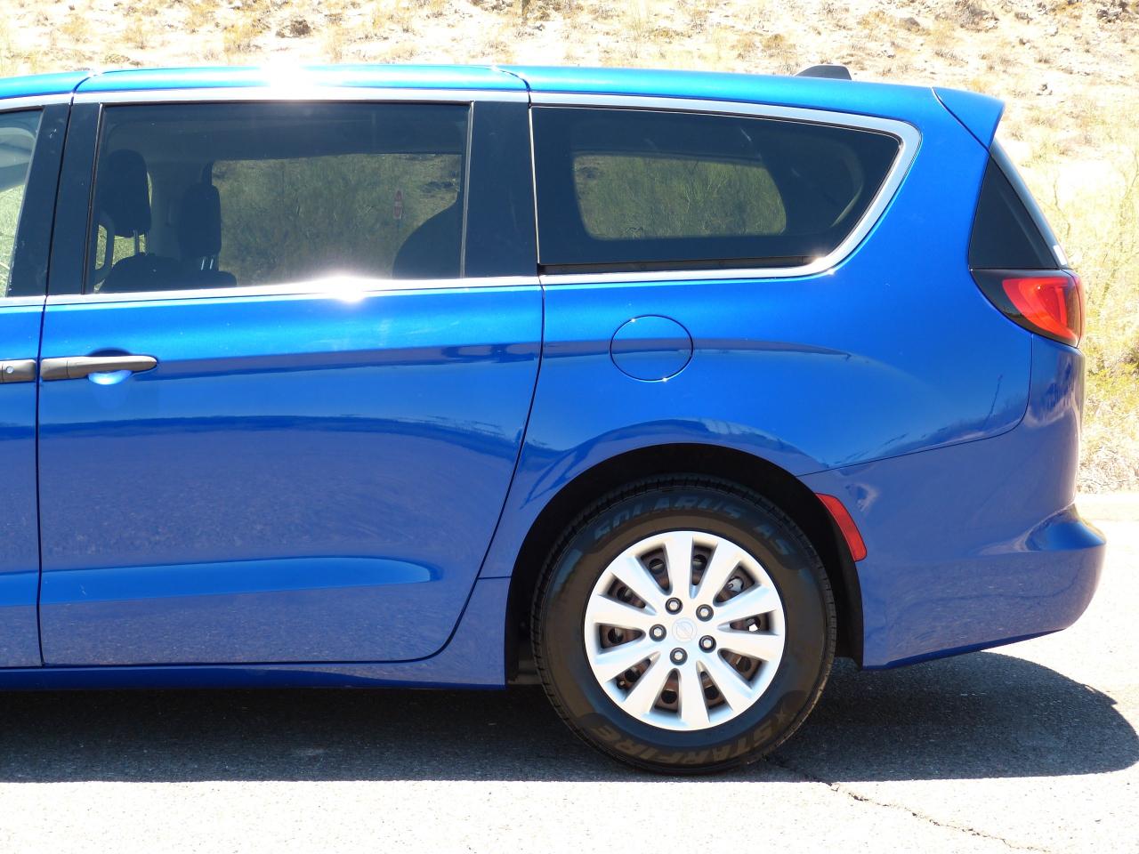 Chrysler Voyager L 2021