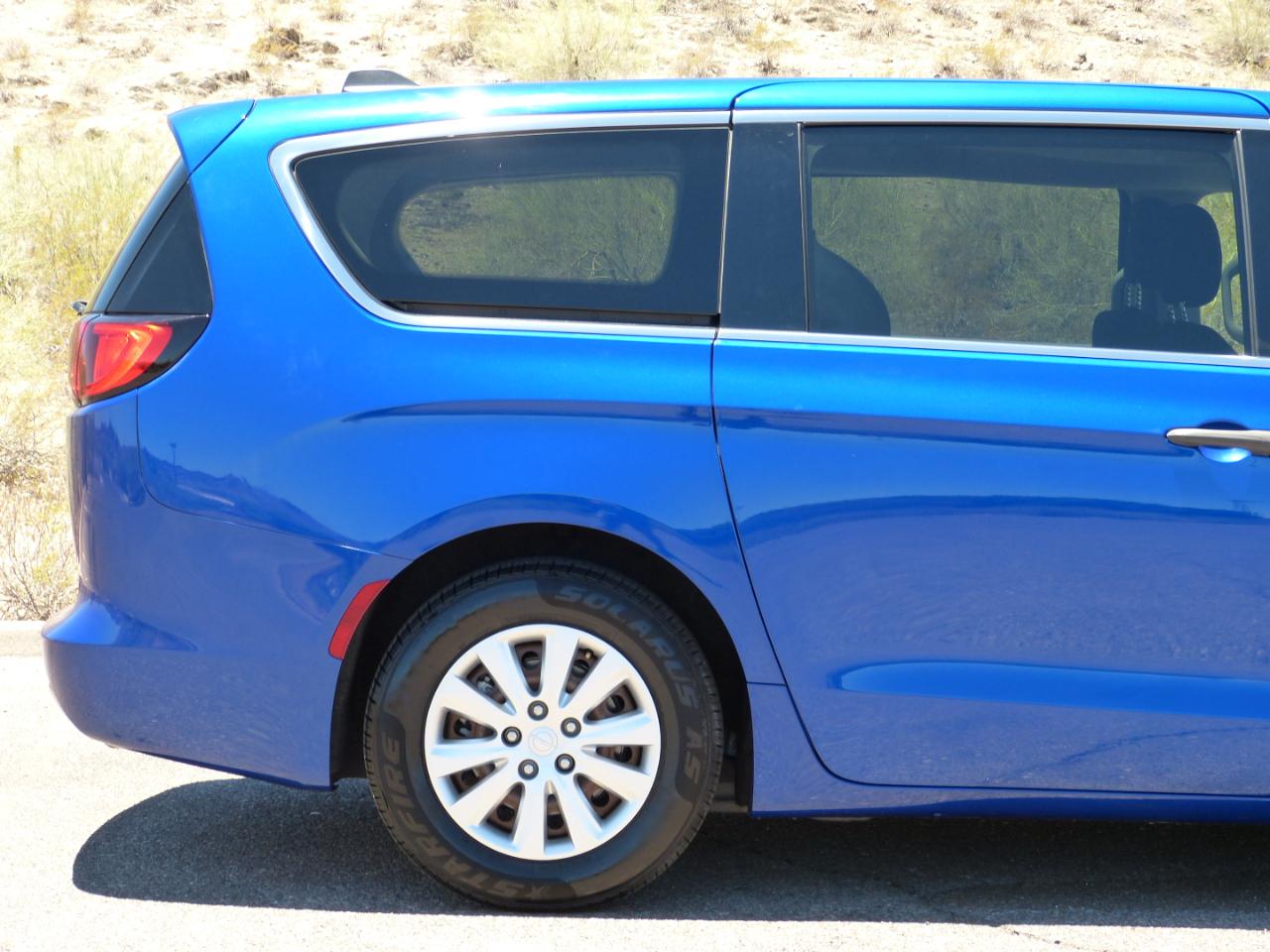 Chrysler Voyager L 2021