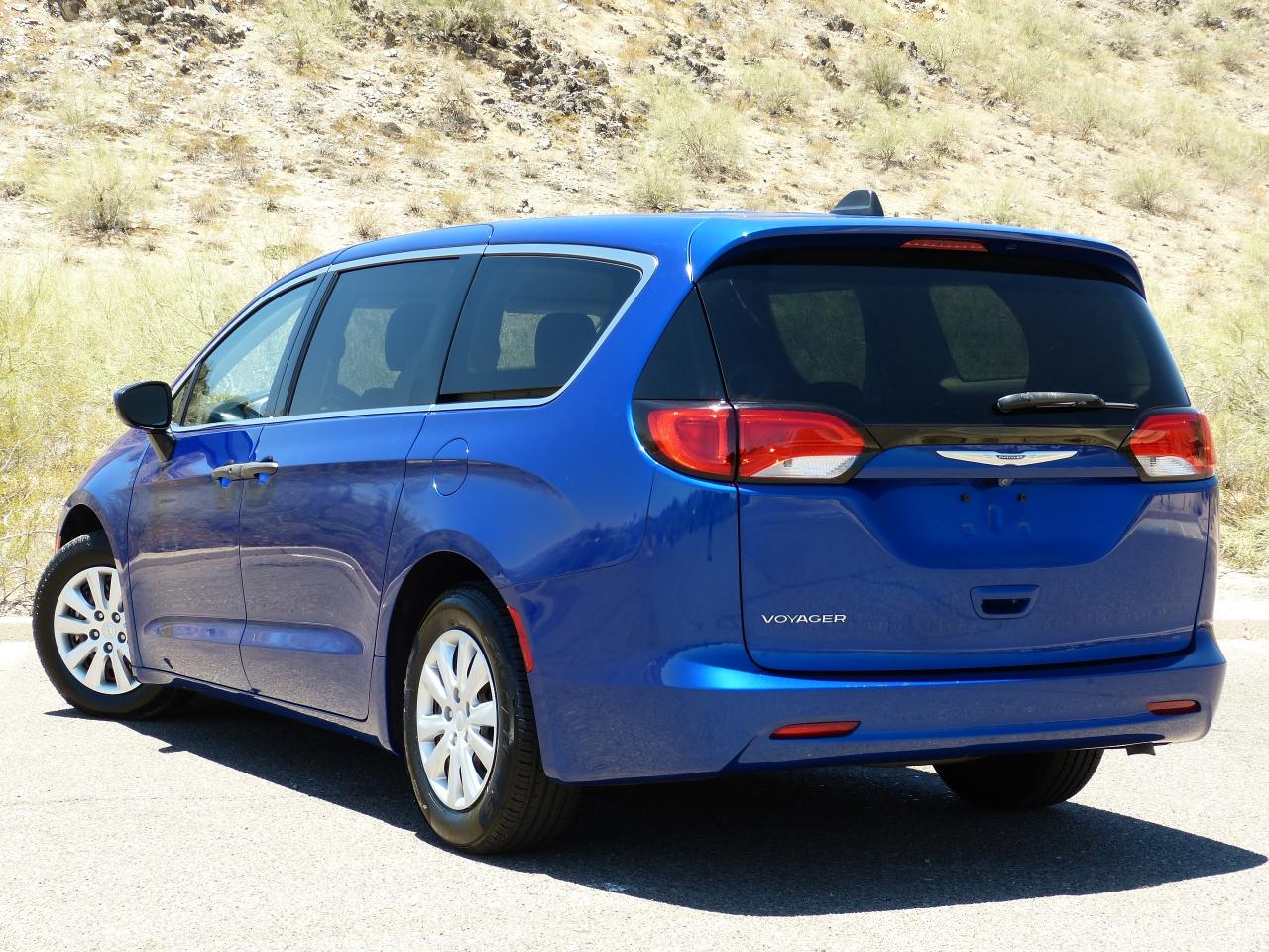 Chrysler Voyager L 2021