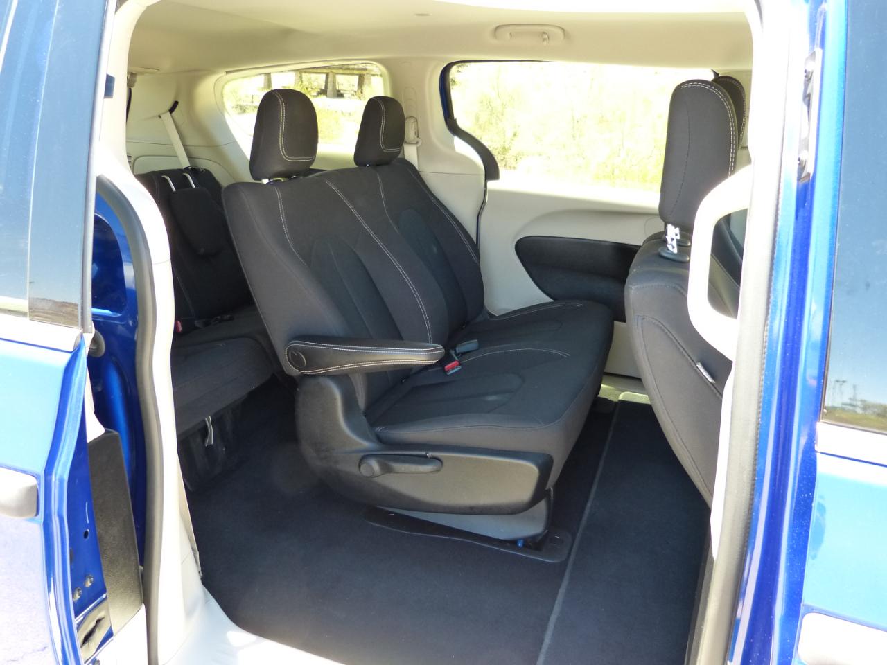 Chrysler Voyager L 2021