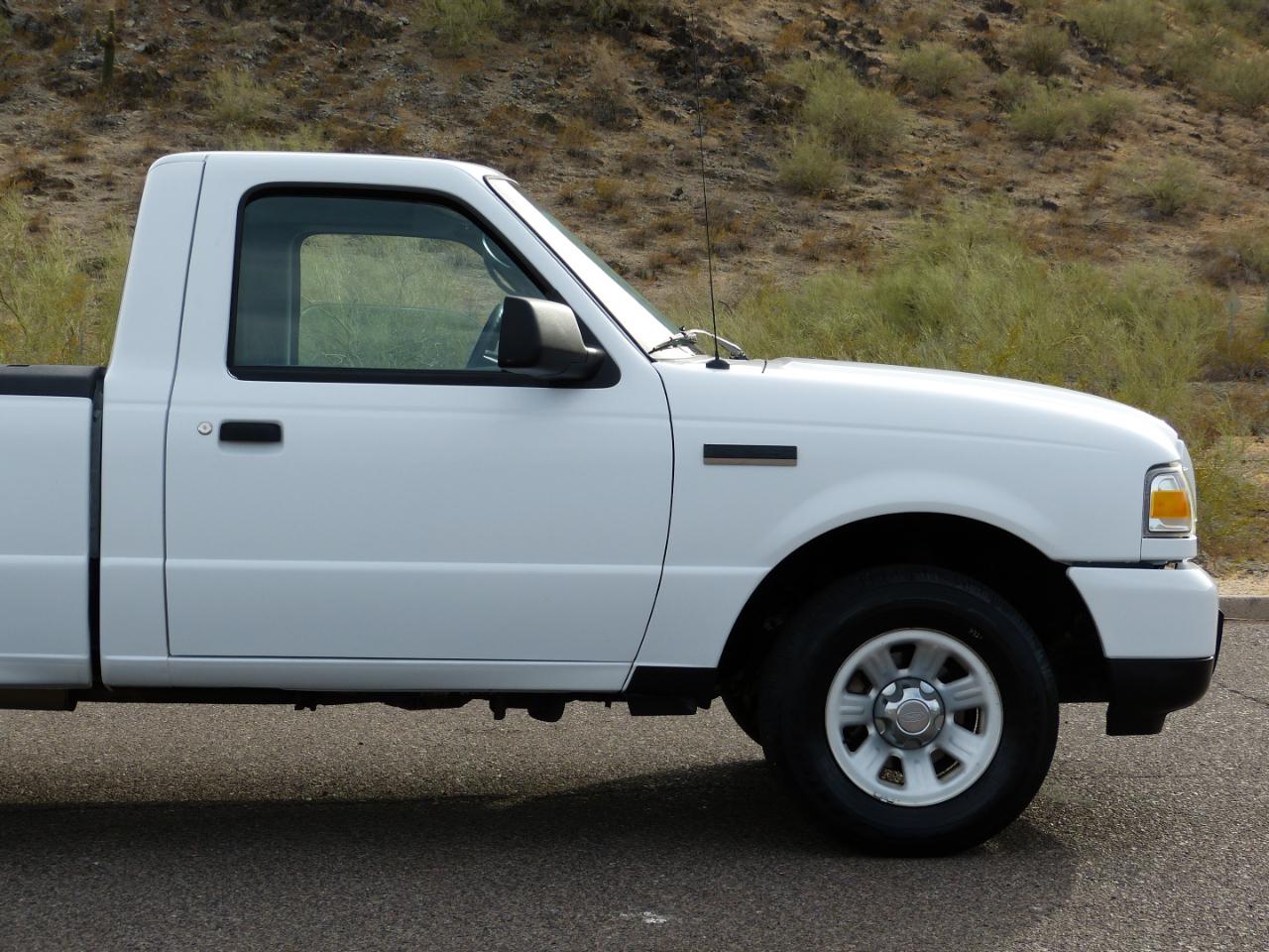 Ford Ranger Regular Cab 2WD 2009