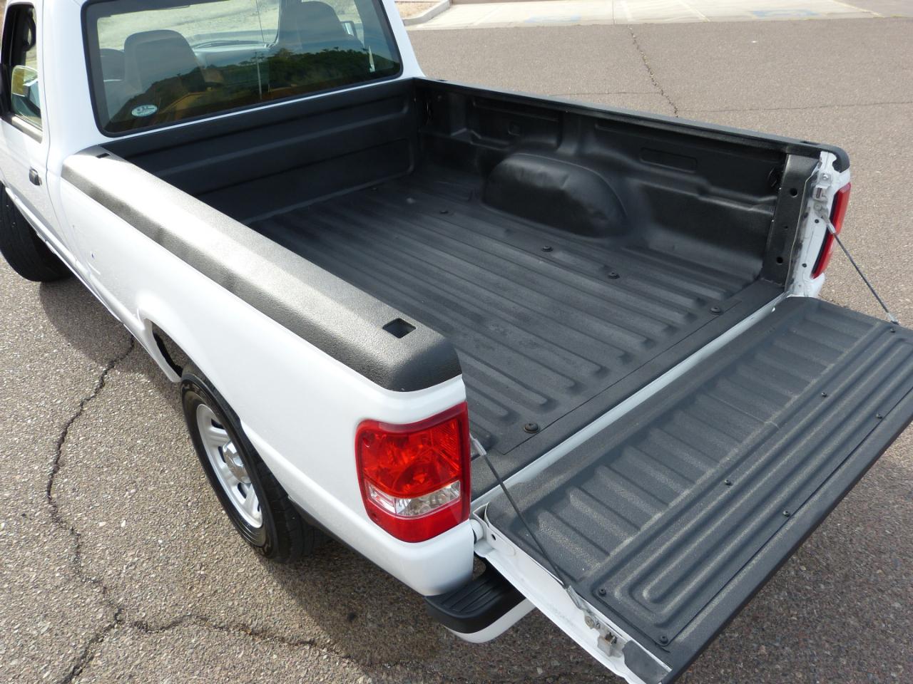 Ford Ranger Regular Cab 2WD 2009