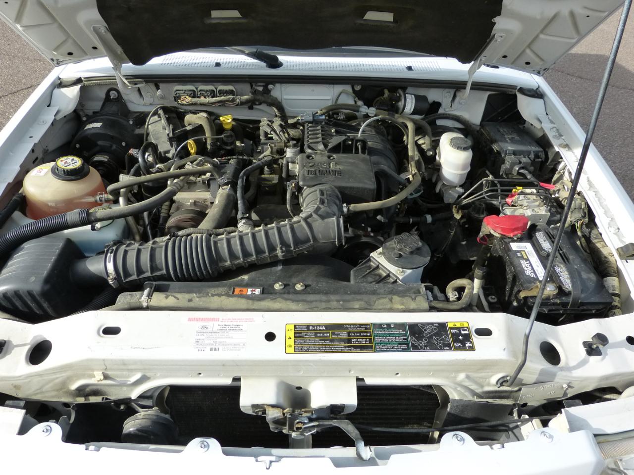Ford Ranger Regular Cab 2WD 2009