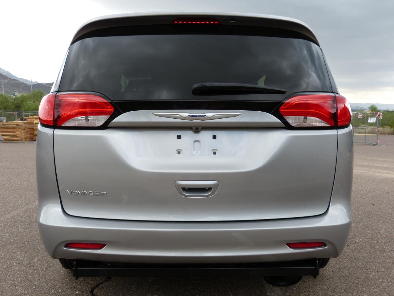 Chrysler Voyager  2020