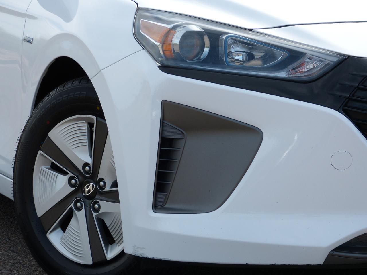 Hyundai Ioniq Hybrid Blue 2019