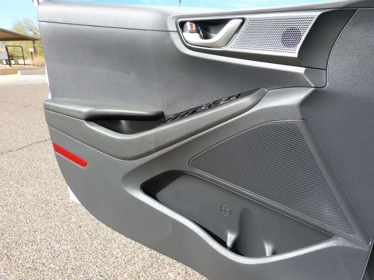 Hyundai Ioniq Hybrid Blue 2019