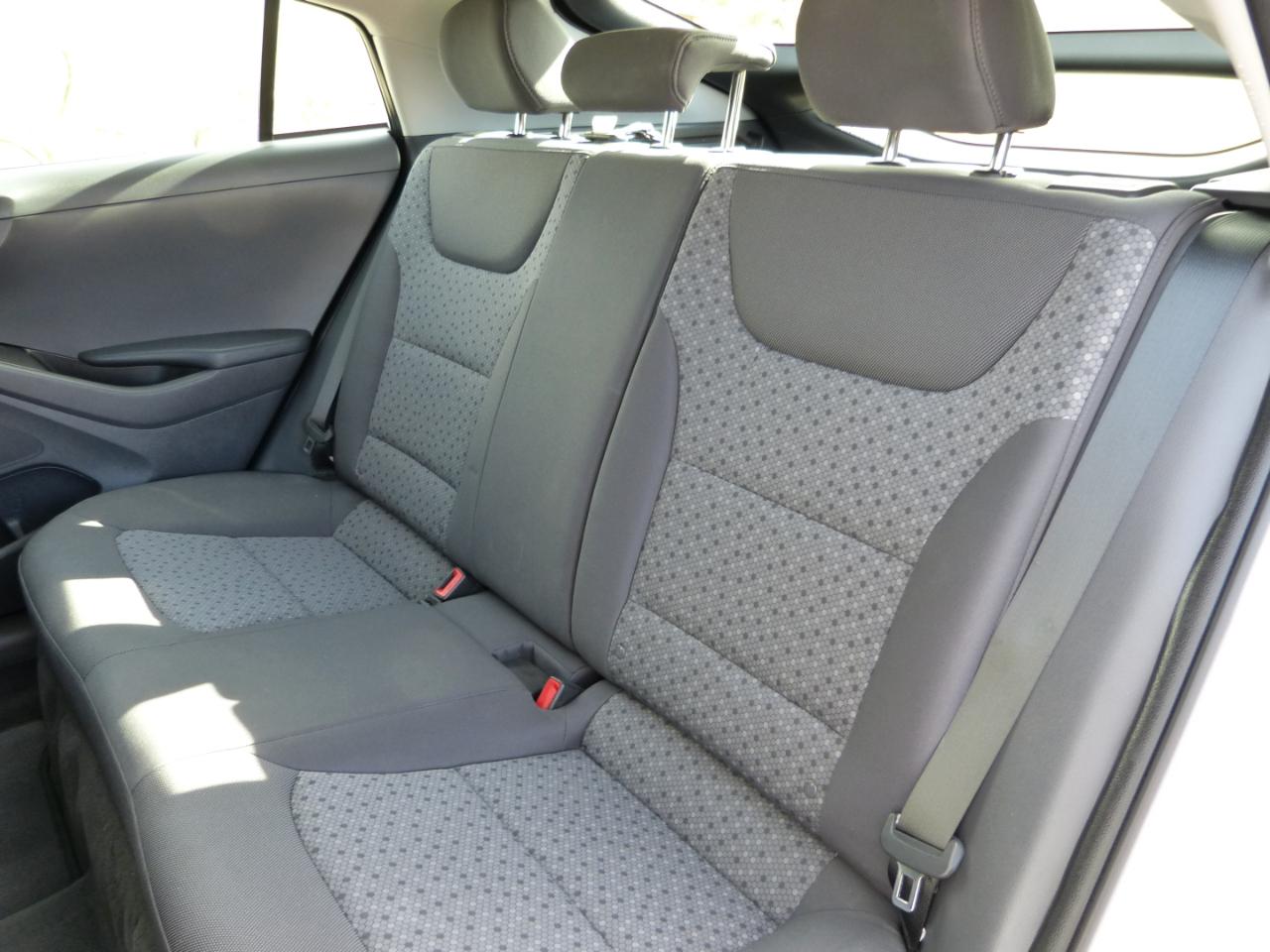 Hyundai Ioniq Hybrid Blue 2019