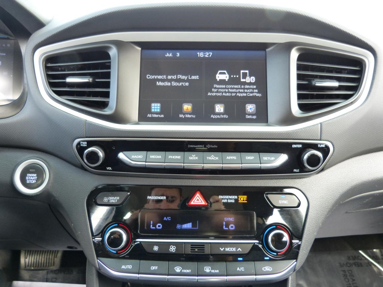 Hyundai Ioniq Hybrid Blue 2019