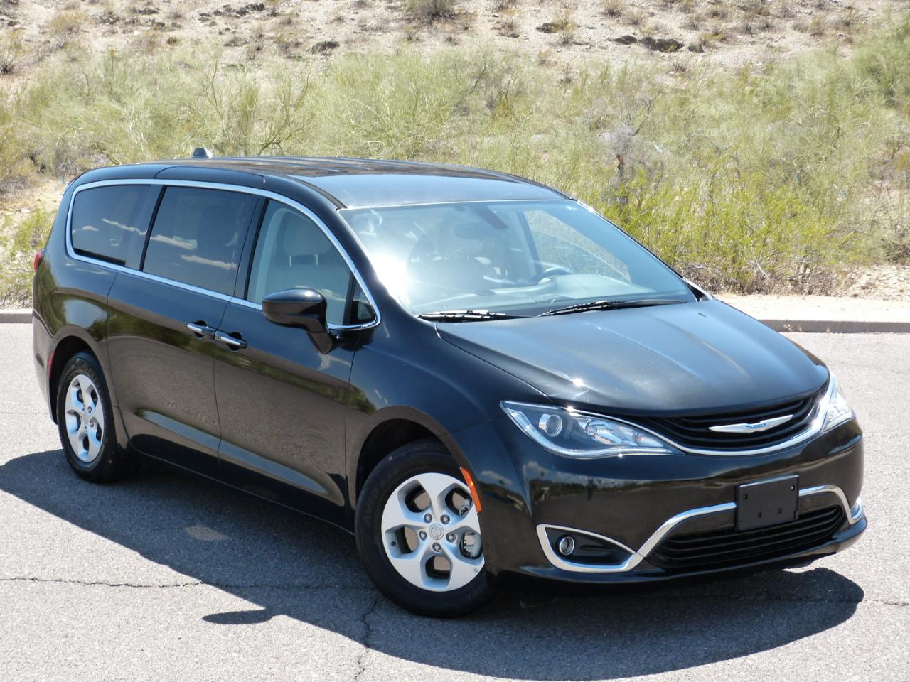 Chrysler Pacifica Hybrid Touring Plus 2018