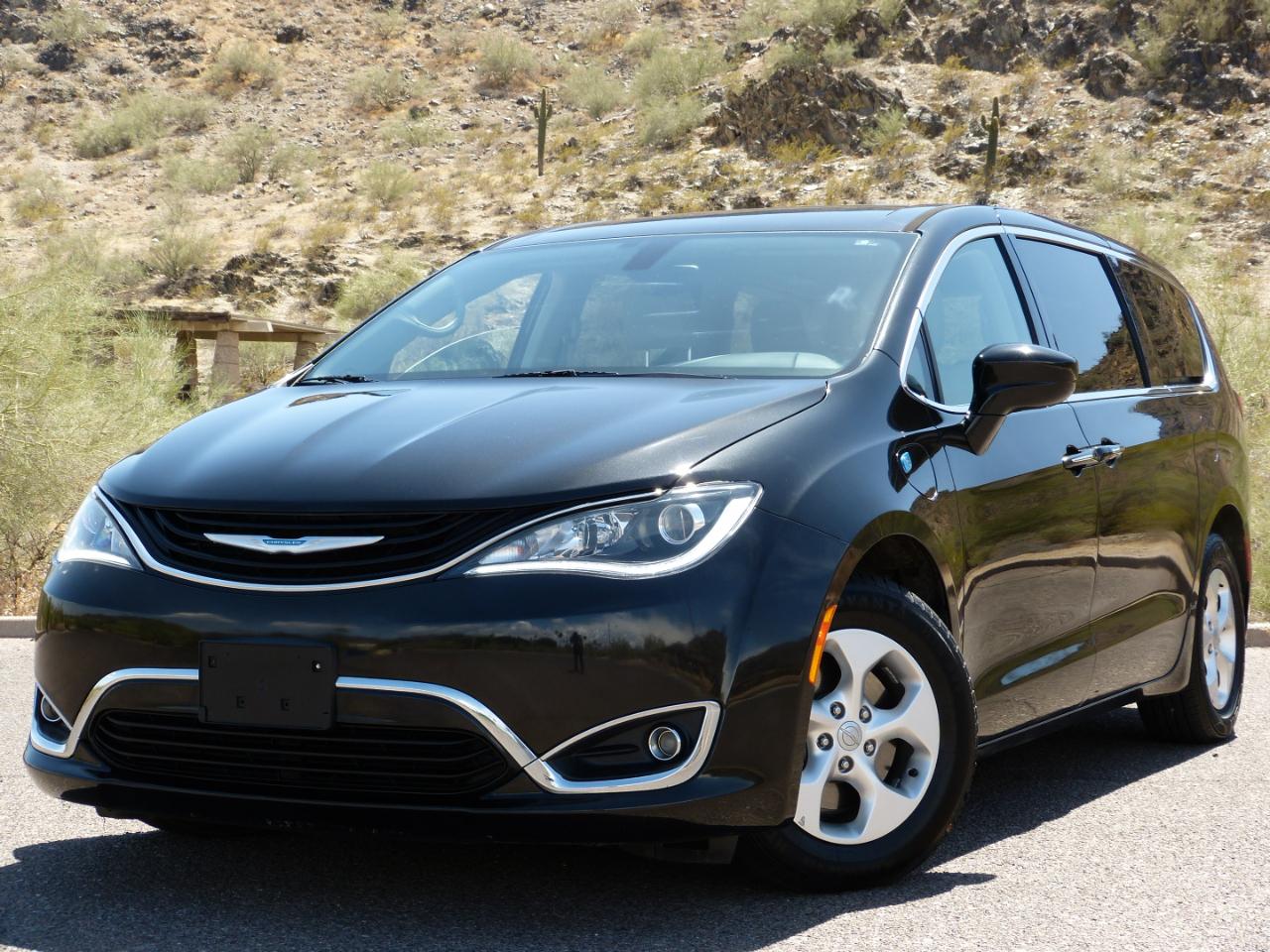 Chrysler Pacifica Hybrid Touring Plus 2018