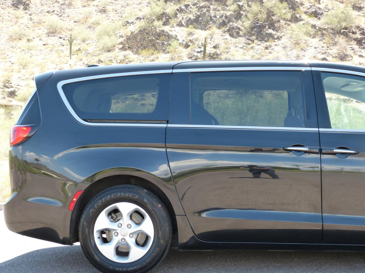 Chrysler Pacifica Hybrid Touring Plus 2018
