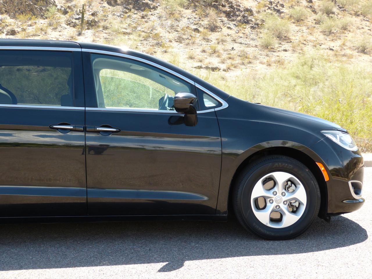 Chrysler Pacifica Hybrid Touring Plus 2018