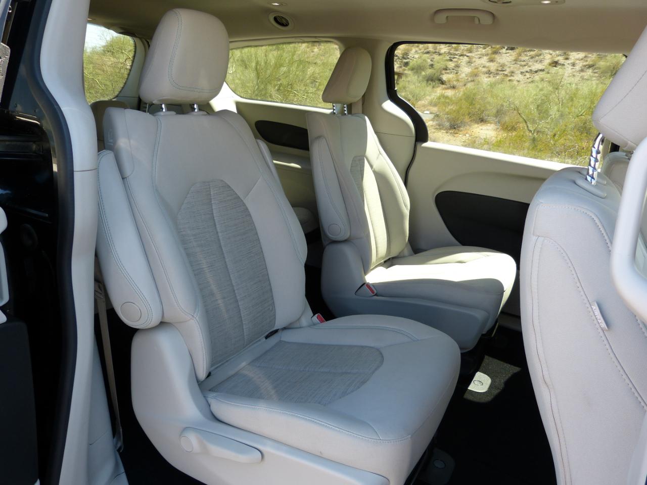 Chrysler Pacifica Hybrid Touring Plus 2018