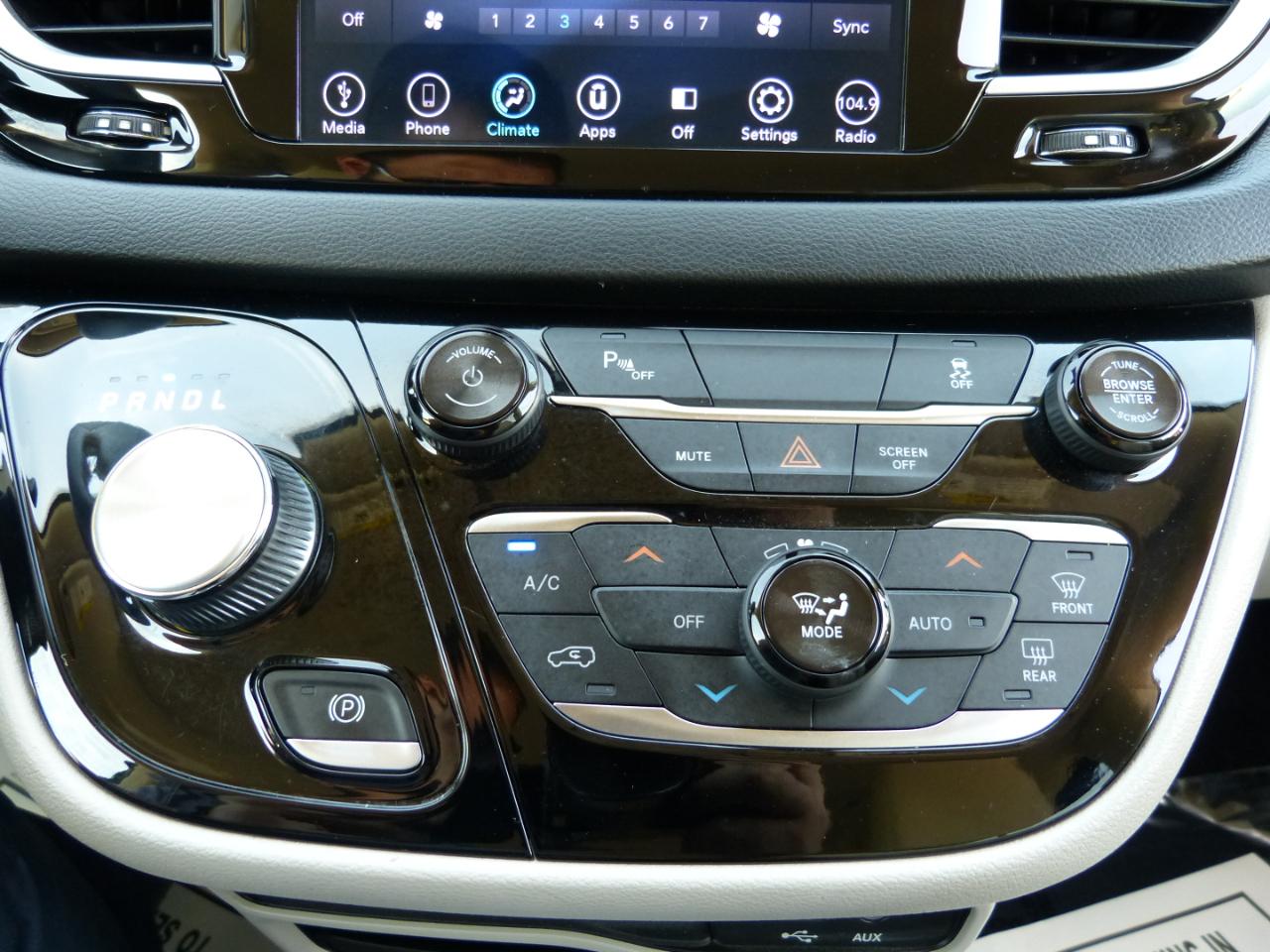 Chrysler Pacifica Hybrid Touring Plus 2018