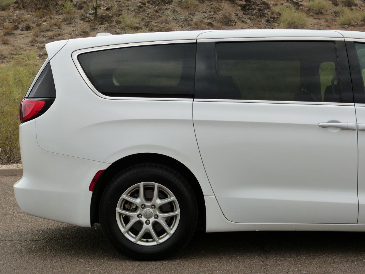 Chrysler Voyager LX 2020