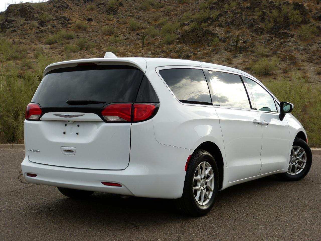 Chrysler Voyager LX 2020