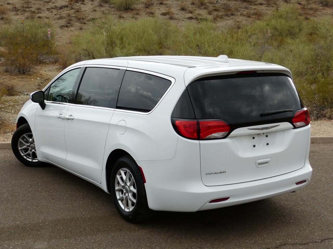 Chrysler Voyager LX 2020