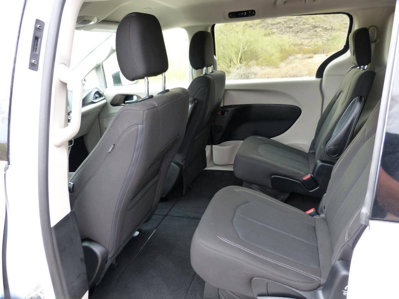 Chrysler Voyager LX 2020
