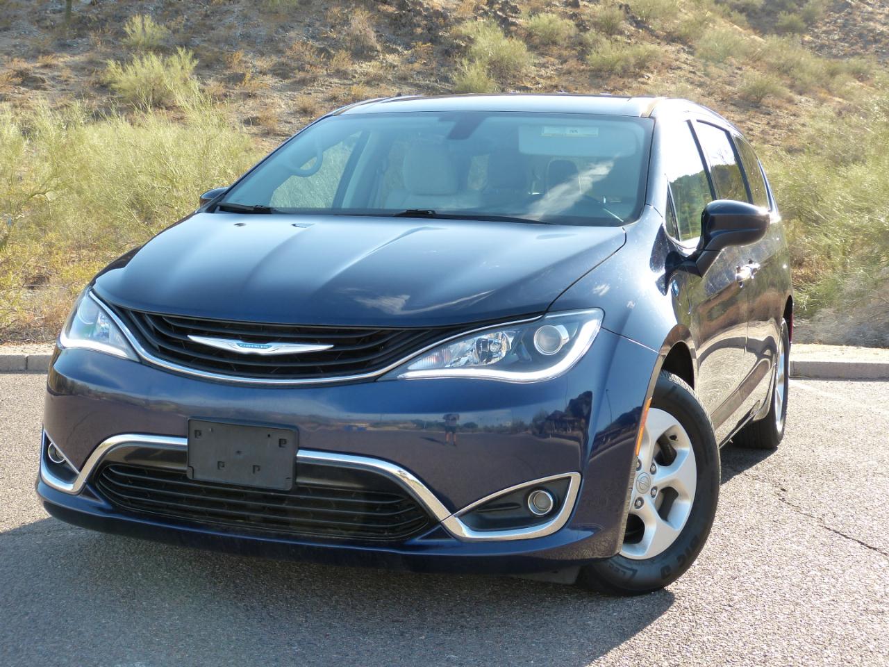 Chrysler Pacifica Hybrid Touring Plus 2018