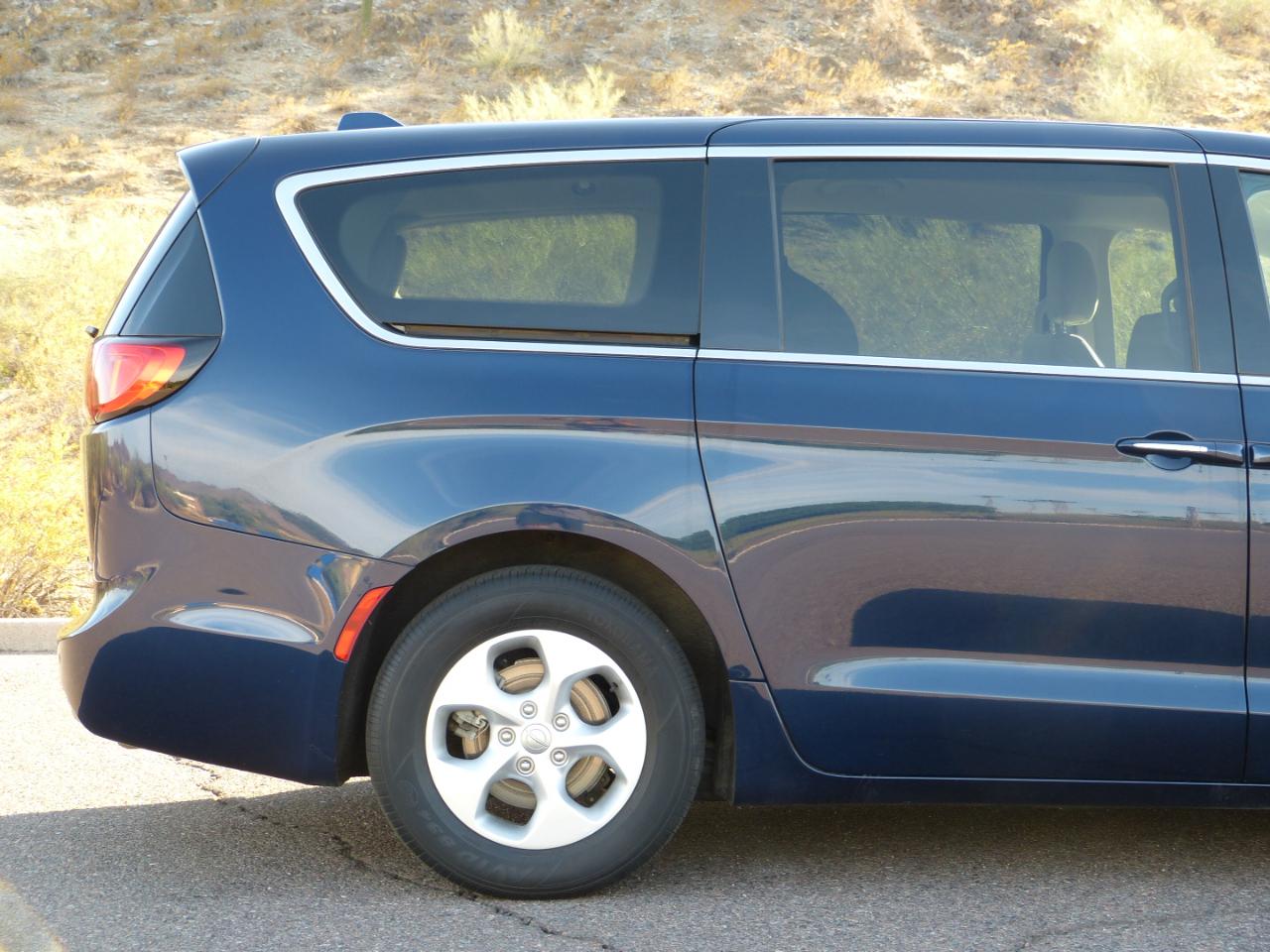 Chrysler Pacifica Hybrid Touring Plus 2018