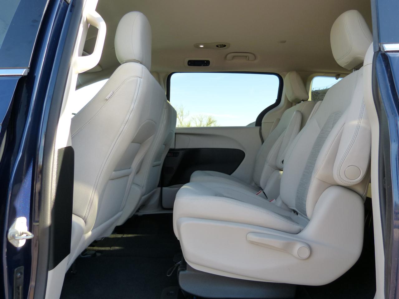Chrysler Pacifica Hybrid Touring Plus 2018