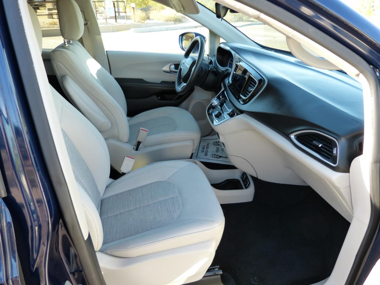 Chrysler Pacifica Hybrid Touring Plus 2018
