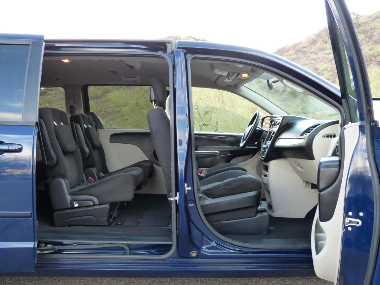 Dodge Grand Caravan SE 2016