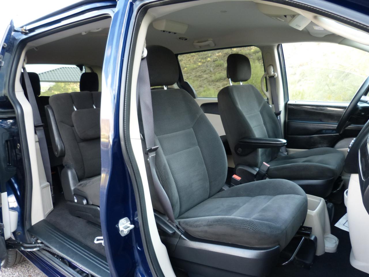 Dodge Grand Caravan SE 2016