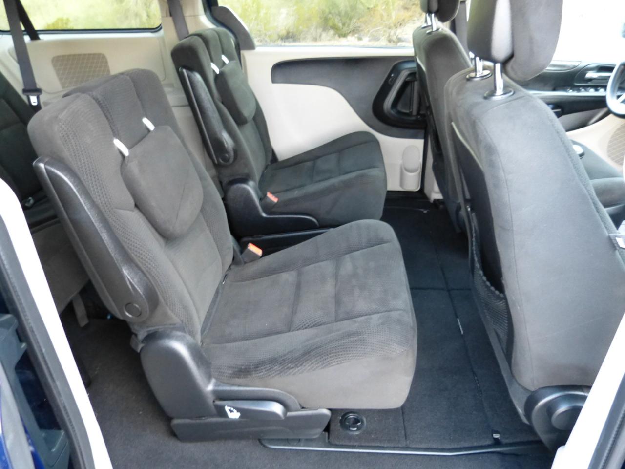Dodge Grand Caravan SE 2016