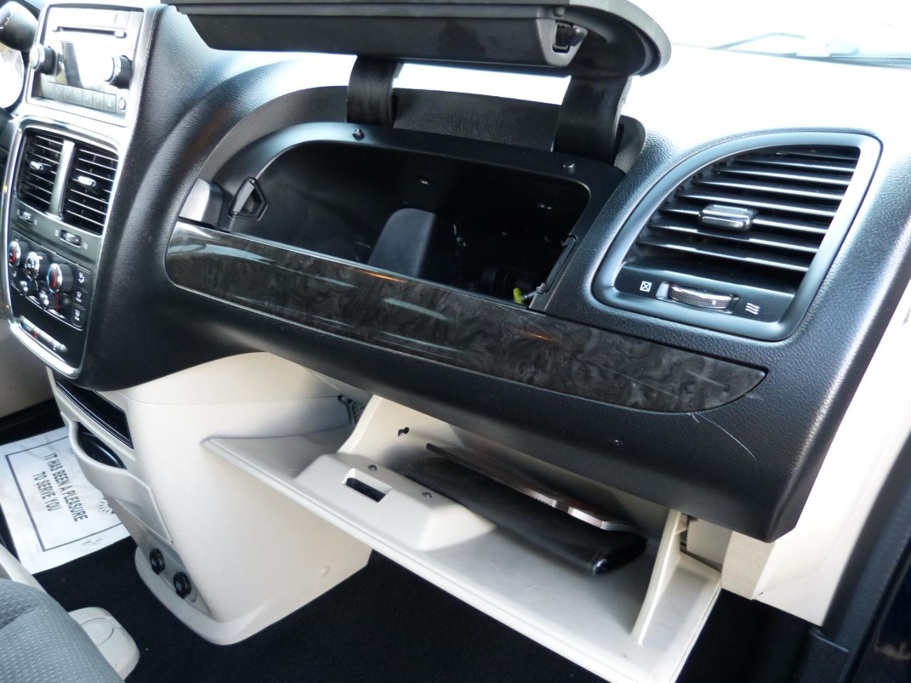 Dodge Grand Caravan SE 2016