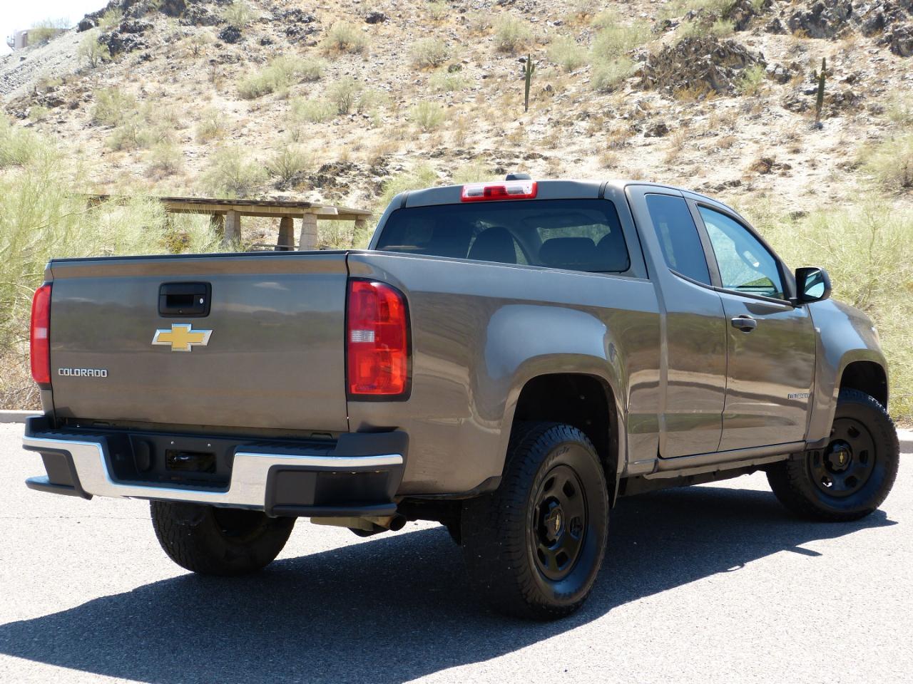 Chevrolet Colorado Work Truck Ext. Cab 2WD 2016