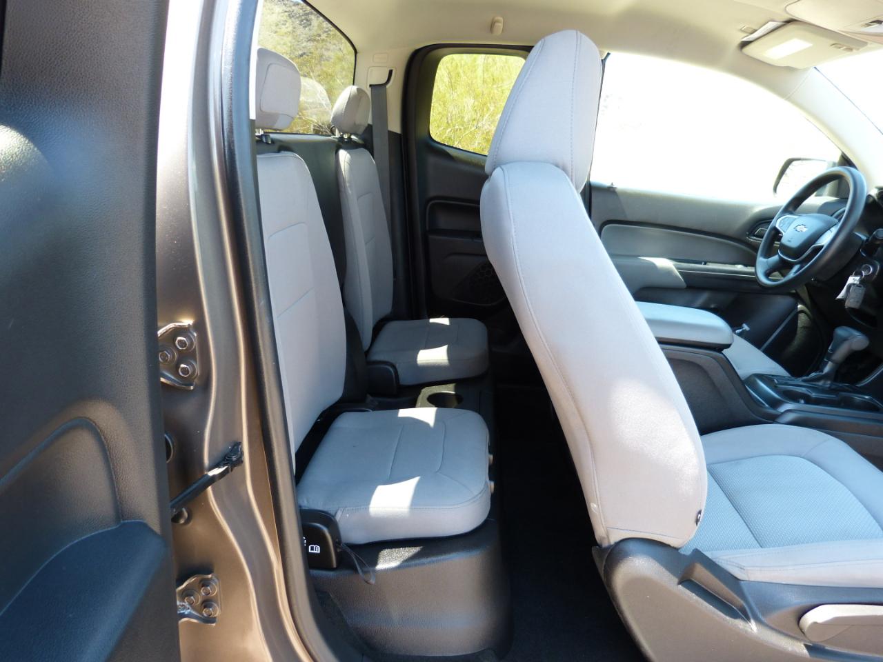 Chevrolet Colorado Work Truck Ext. Cab 2WD 2016