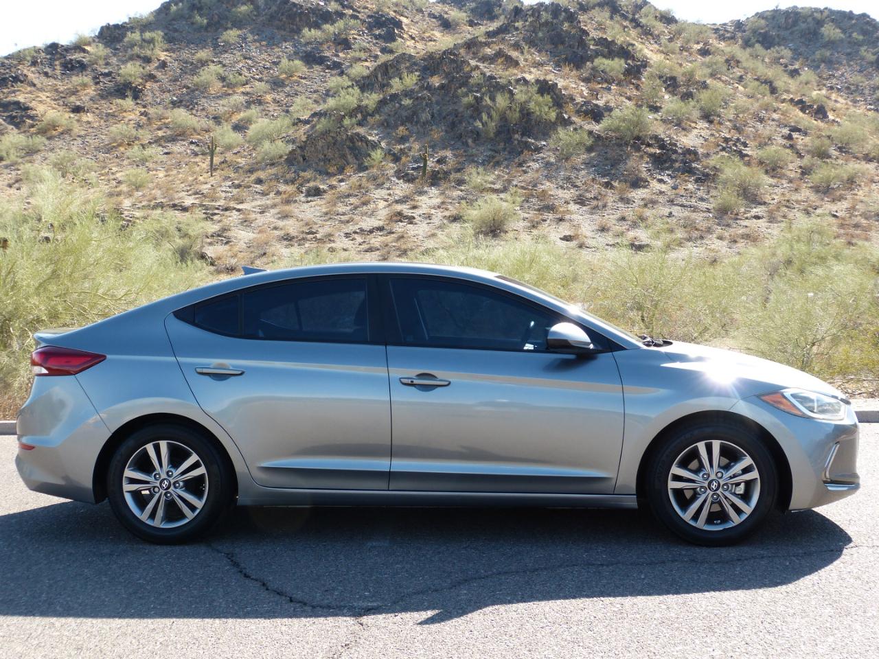 Hyundai Elantra Value Edition 4D Sedan 2017